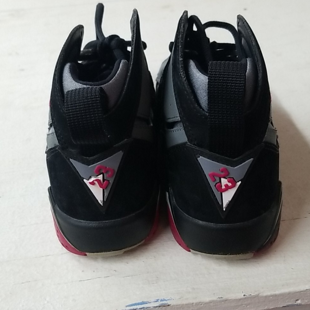 Shoes - Picture 3 of 4